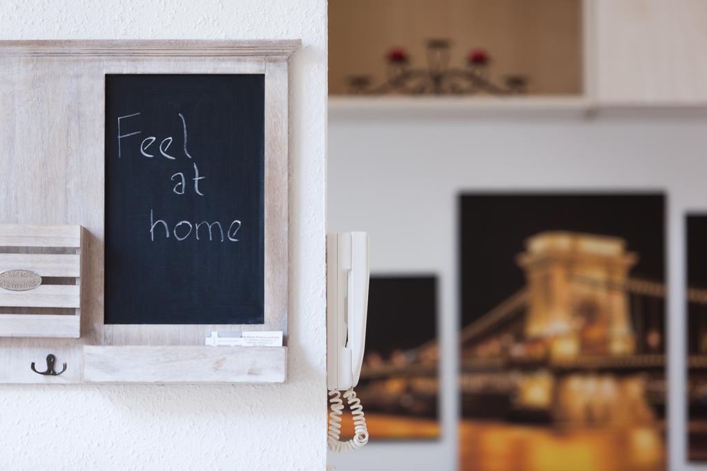 Feel At Home Apartment Budapest Exterior foto