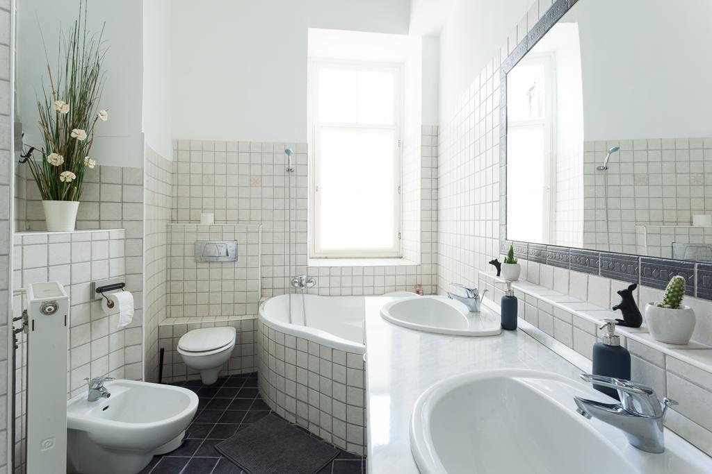 Feel At Home Apartment Budapest Exterior foto